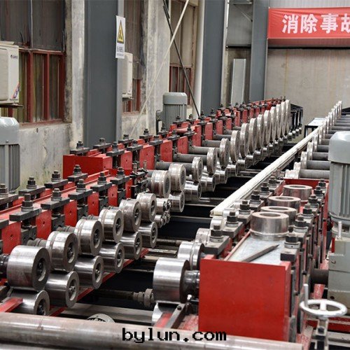 電(diàn)缆(lǎn)橋(qiáo)架流水(shuǐ)線(xiàn)