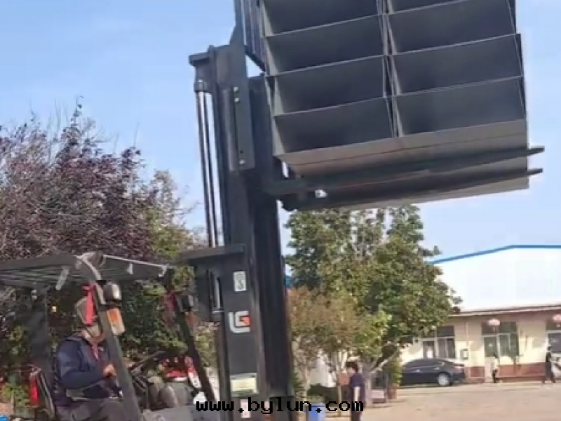 发货現(xiàn)场(chǎng)