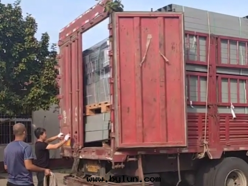 发货現(xiàn)场(chǎng)