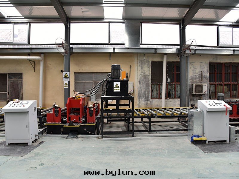 電(diàn)缆(lǎn)橋(qiáo)架流水(shuǐ)線(xiàn)