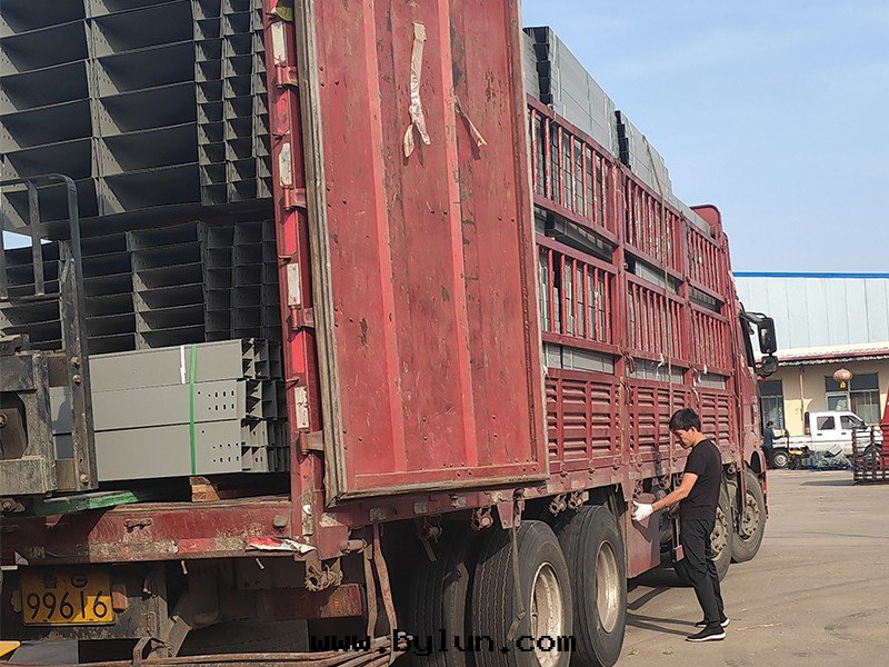 发货現(xiàn)场(chǎng)