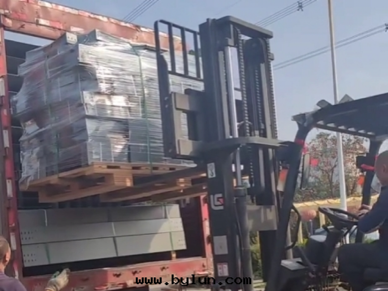 发货現(xiàn)场(chǎng)