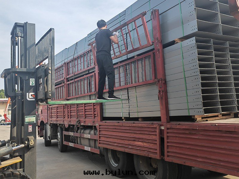 发货現(xiàn)场(chǎng)