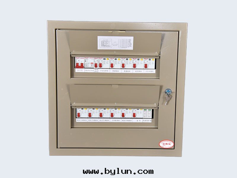 开關(guān)箱(xiāng)